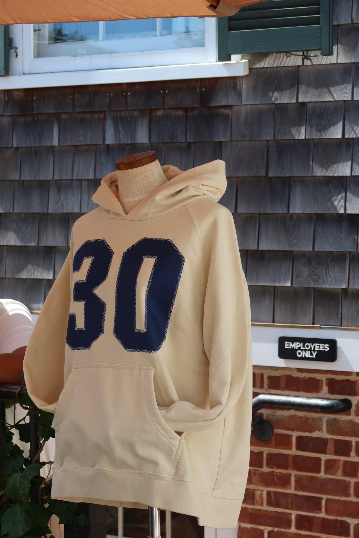 30 Hoodie